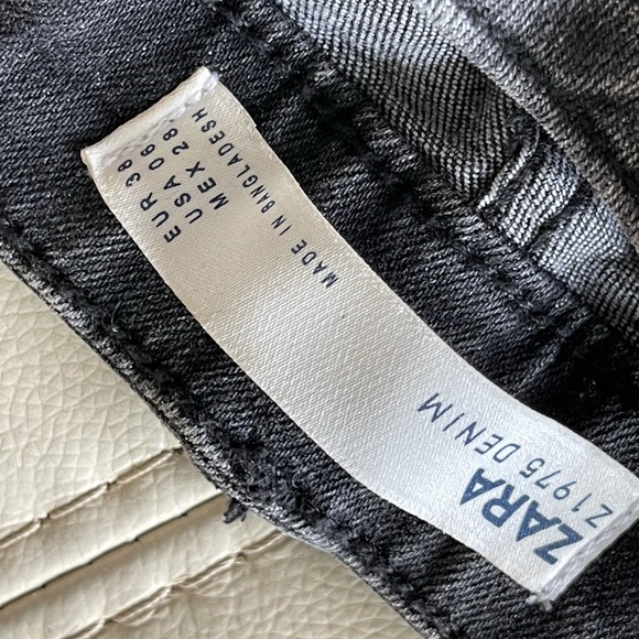 Jeans - Picture 3 of 7